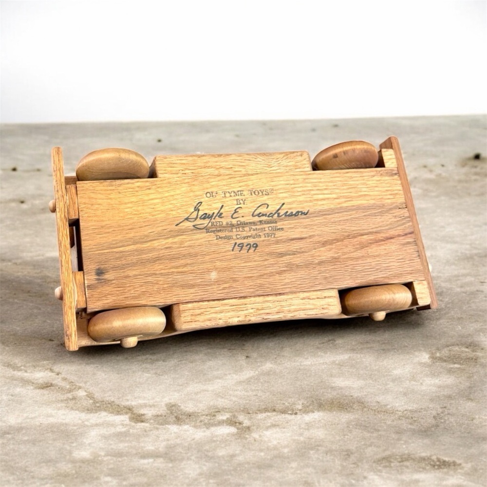Vintage Wooden Model A Car 1979 Ol’ Tyme Toys by Gayle Anderson Handmade Oak - Picture 12 of 13